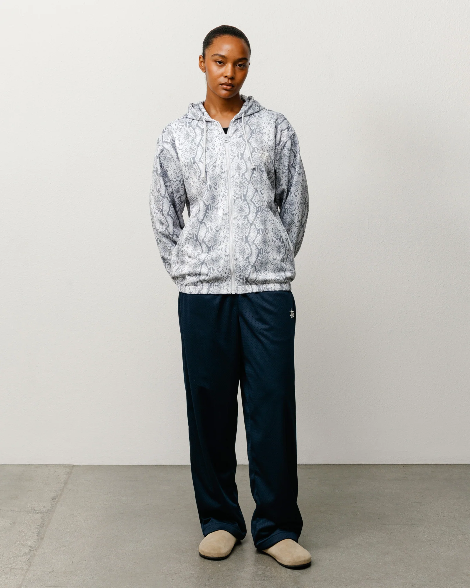 ATHLETIC MESH ZIP HOODIE
